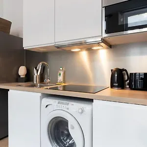 https://lille-hypercentre-superb-bright-apartment.lillehotels.org