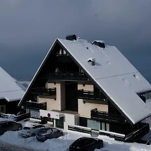 https://duplex-le-yeti.hotels-rhonealpes.com